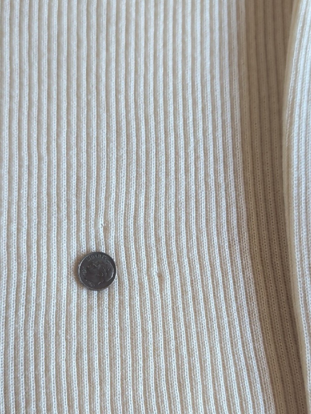 The Row Cashmere Cream Ribbed Crewneck Sweater - Repair needed! - Picture 6 of 9